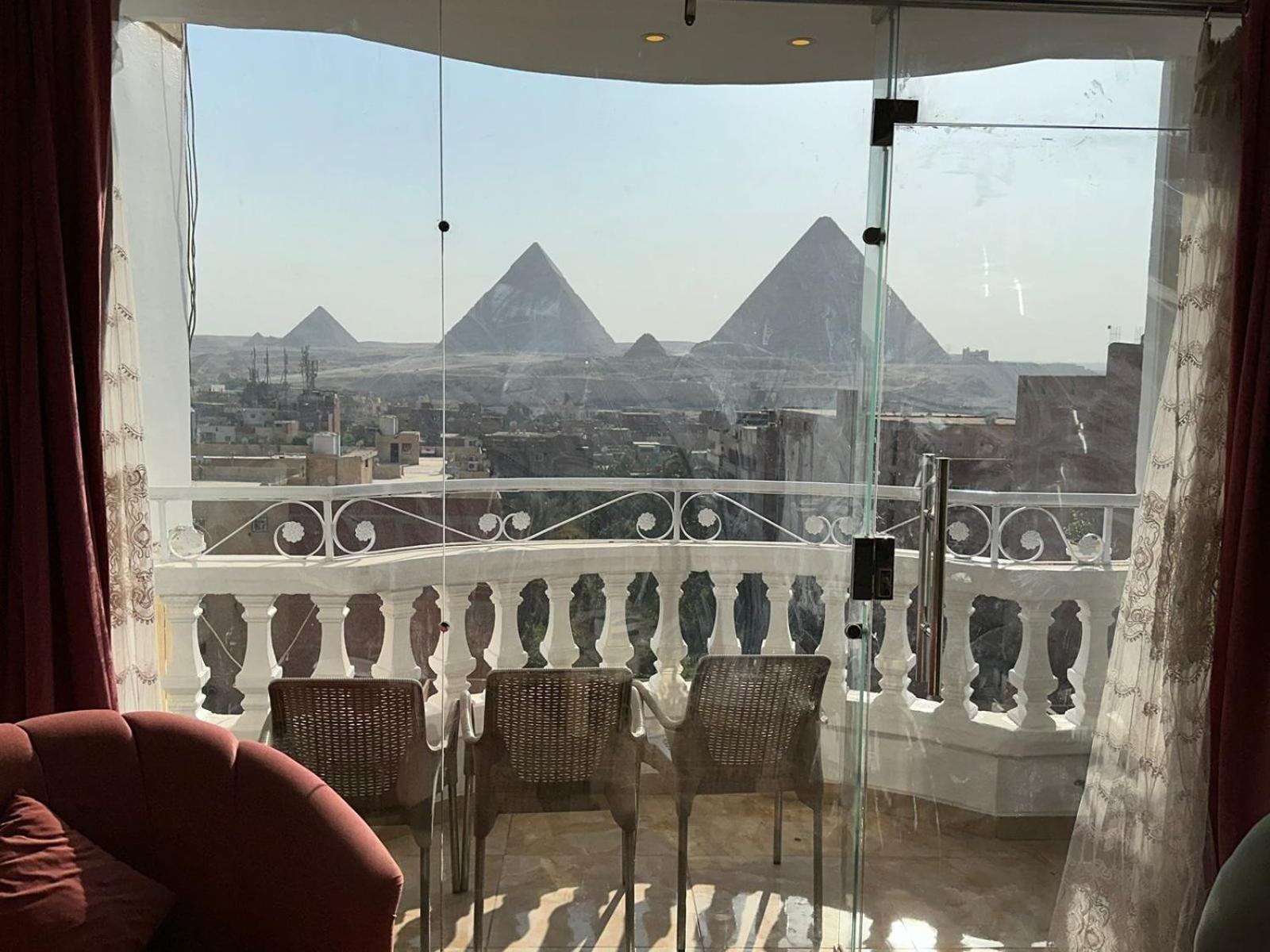 Full Pyramids View Apartment With Balcony For 8 P Kafret el-Gabal Екстериор снимка